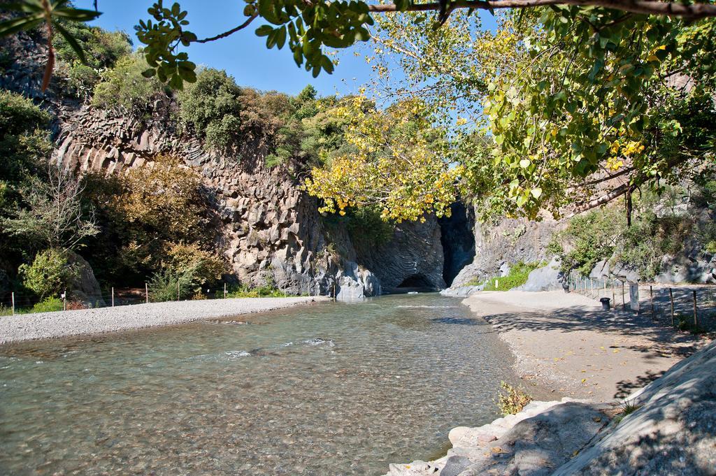 Glamping Alcantara Motta Camastra Exterior foto